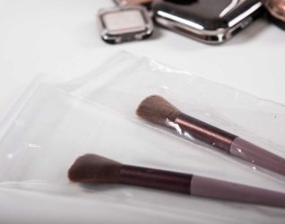 buste-in-ldpe-neutre-o-colorate-per-confezionamento-accessori-make-up4