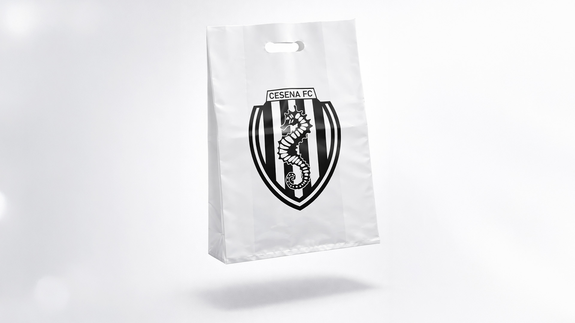 Cesena FC sceglie Teamplast: shopper ufficiali per lo Stadium Store