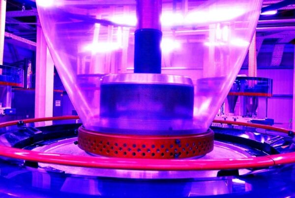 Estrusione di film in LDPE: il valore tecnico del monomateriale per un packaging più sostenibile